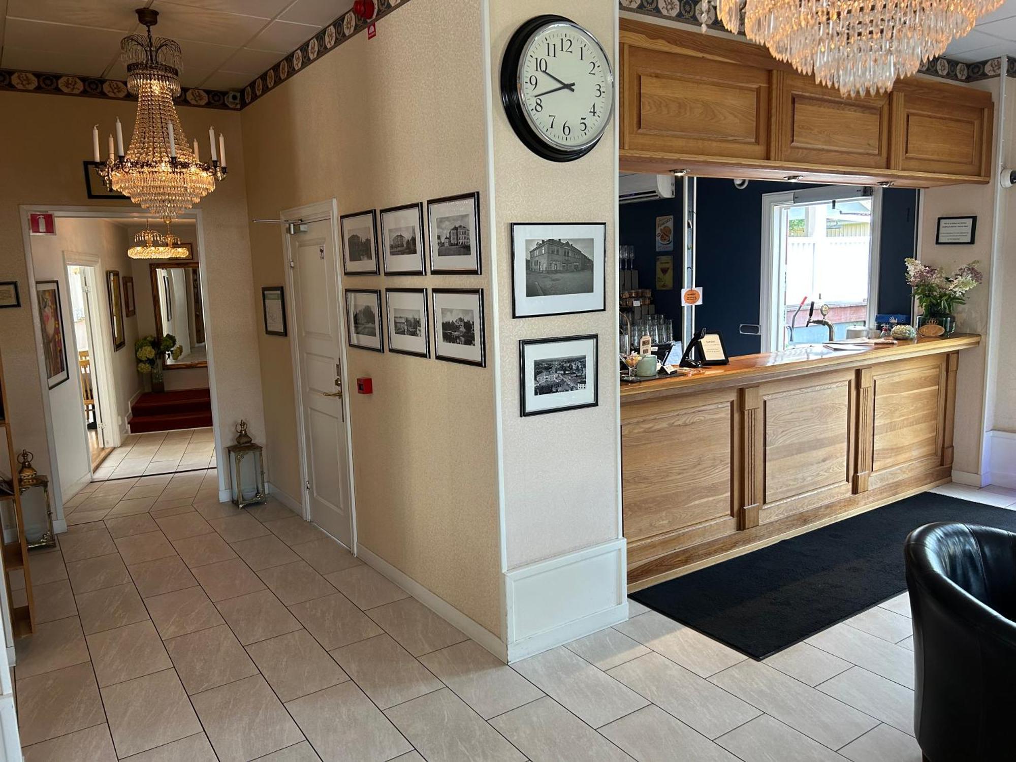 Hotell Hertig Karl Filipstad Zewnętrze zdjęcie